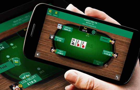 Great Benefits of Downloading Online Poker APK