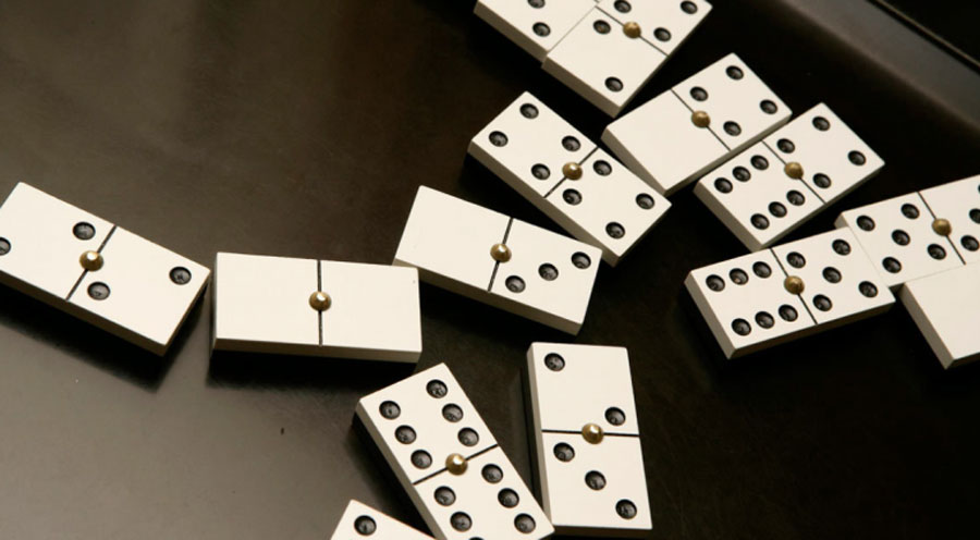 Play BandarQQ Online Gambling